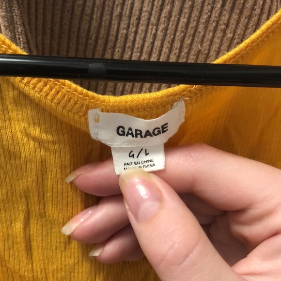 crop tank top - Picture 2 of 3